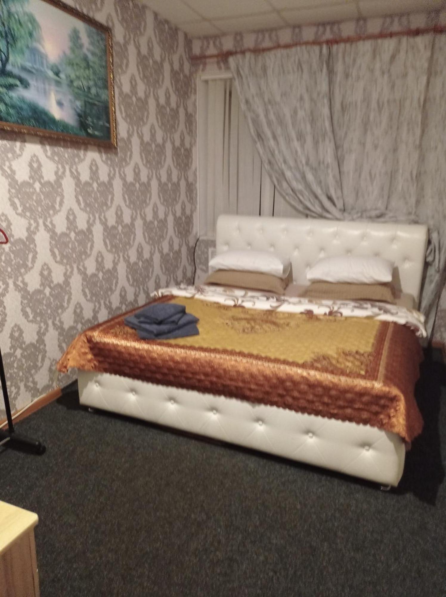 Desyatinnaya Hostel Kiev Quarto foto